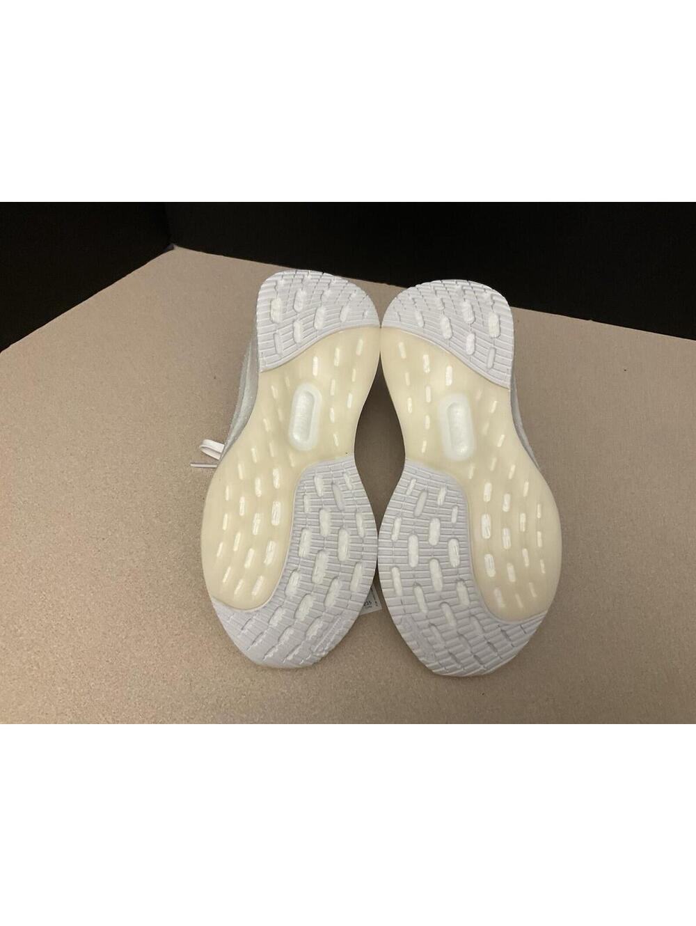 New! Womens Adidas Ultraboost 5X White Running Shoes. Size 6.5. Awesome Shoes!!! - Picture 9 of 9